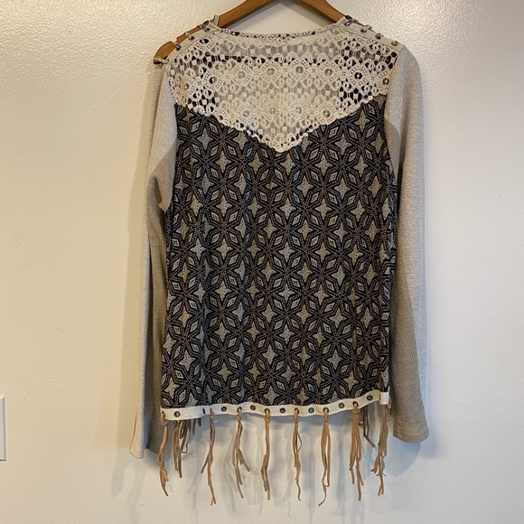 🔥LAST CHANCE🔥 - Gimmicks by BKE Jacket - Picture 6 of 8